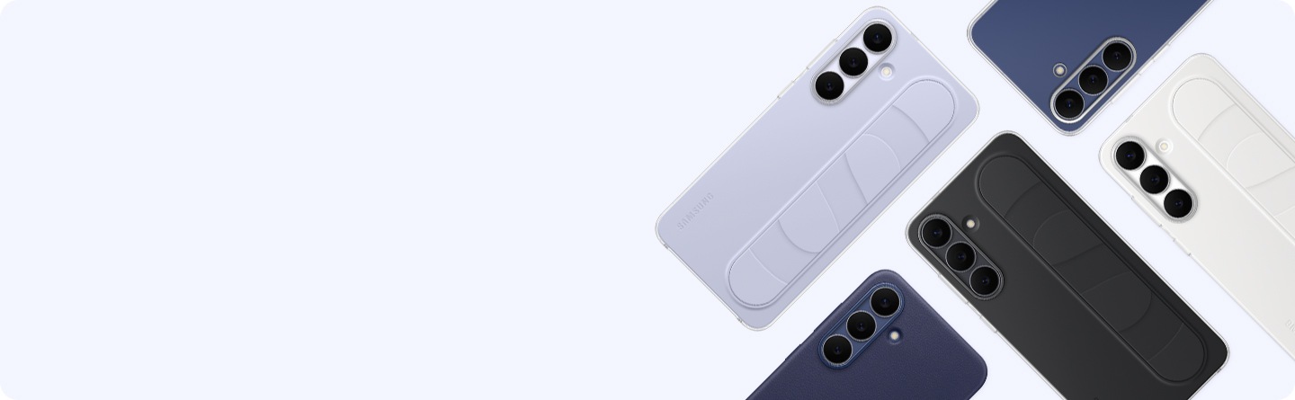 [여러 대의 갤럭시 S25 FÉ 기기를 흩뿌려 배치하여 케이스를 더욱 돋보이게 합니다. 다양한 색상으로 출시되며, 일부 케이스는 뒷면에 질감이 있는 디자인이 도드라집니다.]