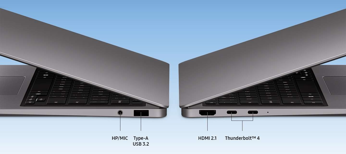 [두 대의 갤럭시 북6 프로가 각각 좌우 측면을 향해 살짝 열린 채로 놓여있습니다. 포트는 HP/MÍ~C, 타입-Á ÚS~B 3.2, HDM~Í 2.1, 그리고 두 개의 Thú~ñdér~bólt~™ 4로 표시됩니다. 액세서리, 디스플레이, 빠른 데이터 전송 등 다양한 연결 옵션이 함께 강조됩니다.]
