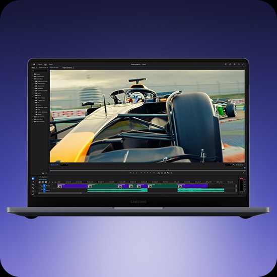 갤럭시 북6 울트라가 앞을 향해 열려 있습니다. 어도비 애프터 이펙트 프로그램이 실행되어 있고 복잡한 내부 부품의 기술을 설명하기 위해 고해상도로 표현하는 모습을 표시하고 있습니다.