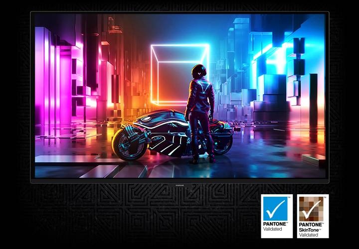 화려한 사이버 펑크 배경에 바이크와 사람이 서 있습니다. 우측 하단에 팬톤 인증 아이콘이 있습니다.