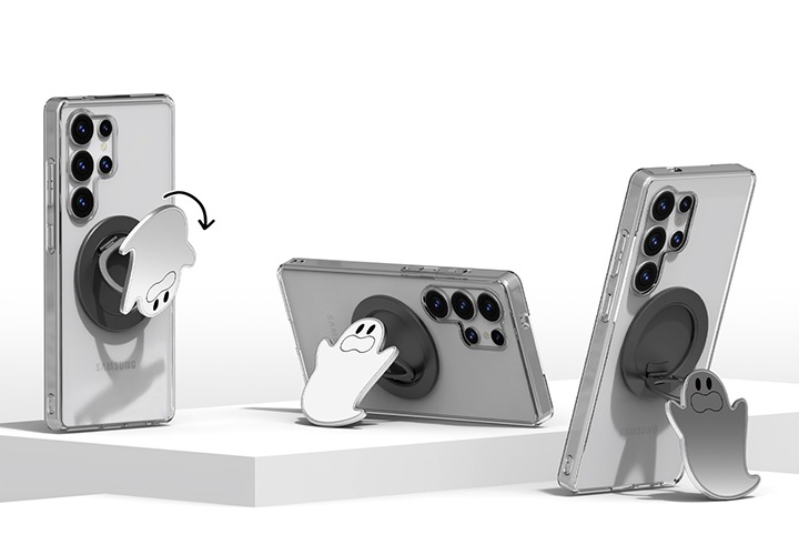 기기에 부착된 마그넷 미러 그립 스탠드 (고스트)를 여러 각도로 돌리며 사용하는 이미지 입니다. 가장 좌측에 있는 제품은 그립을 펼친 이미지 이며 검은 화살표가 미러가 360도 회전함을 설명하고 있습니다. 중앙의 제품은 가로 스탠드로 제품을 사용하는 이미지고, 오른쪽 제품은 세로 스탠드로 제품을 사용하고 있는 이미지입니다.