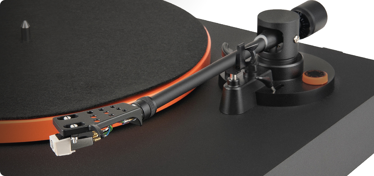 제품 상단의 헤드쉘 부분 확대 이미지 입니다.