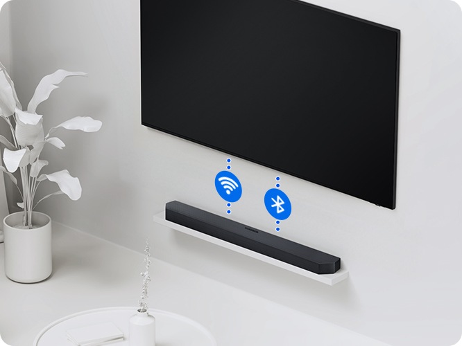 TV와 사운드바가 연결되어 있고 와이파이, 블루투스 아이콘이 보입니다