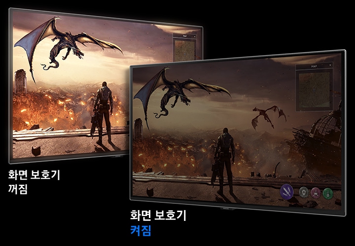 모니터 두 대가 살짝 겹쳐져 놓여 있으며 왼쪽 모니터는 화면 보호기가 꺼진 모습 오른쪽은 켜진 모습을 나타냅니다.