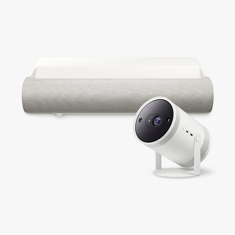  The Premiere 제품과 The Freestyle 제품이 놓여져 있습니다.