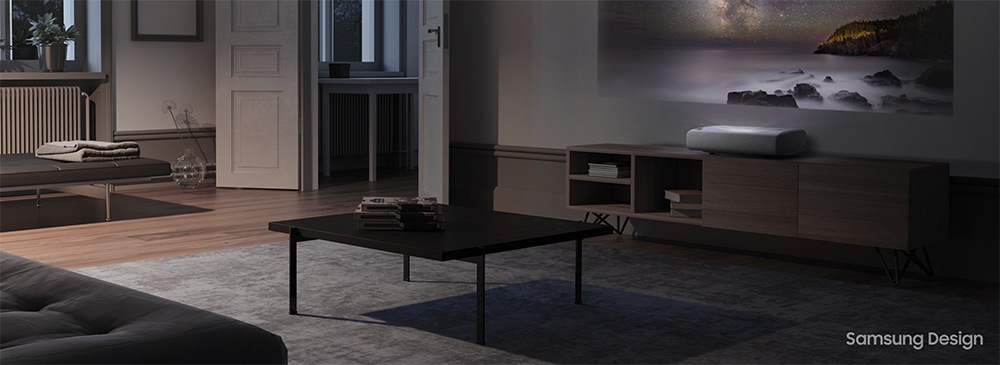 어두운 밤 더 프리미어로 영상을 튼 모습 