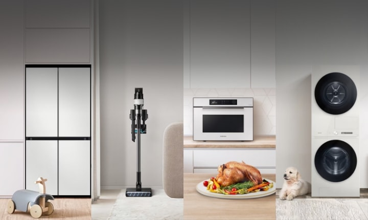 4분할로 연출된 삼성 가전 라이프스타일 컷. 첫 번째 분할에는 화이트&우드톤 주방에 설치 된 Bespoke AI 4도어 냉장고 코타 화이트. 냉장고 앞에는 타고 다닐 수 있는 아기 장난감. 두 번째 분할에는 베이지톤의 거실에 소파와 창문 사이 정면으로 놓인 제트 핏 새틴 그레이지. 세 번째 분할에는 우드와 화이트톤 주방 배경에 뒷쪽 하부장 상판에는 BESPOKE 직화오븐 35L 글램 화이트가 있고 앞쪽 우드 식탁 위에는 잘 구워진 치킨이 올라가 있는 접시와 그 옆으로 스마일모양 감자튀김이 들어있는 그릇과 소스 그릇. 네 번째 분할에는 세탁실의 Bespoke AI 원바디 25/22kg 그레이지와 왼쪽 옆에 앉아 있는 강아지
