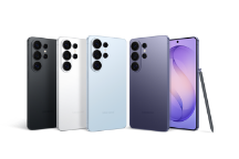 갤럭시 S26 시리즈 제품 모델들이 서있는 모습