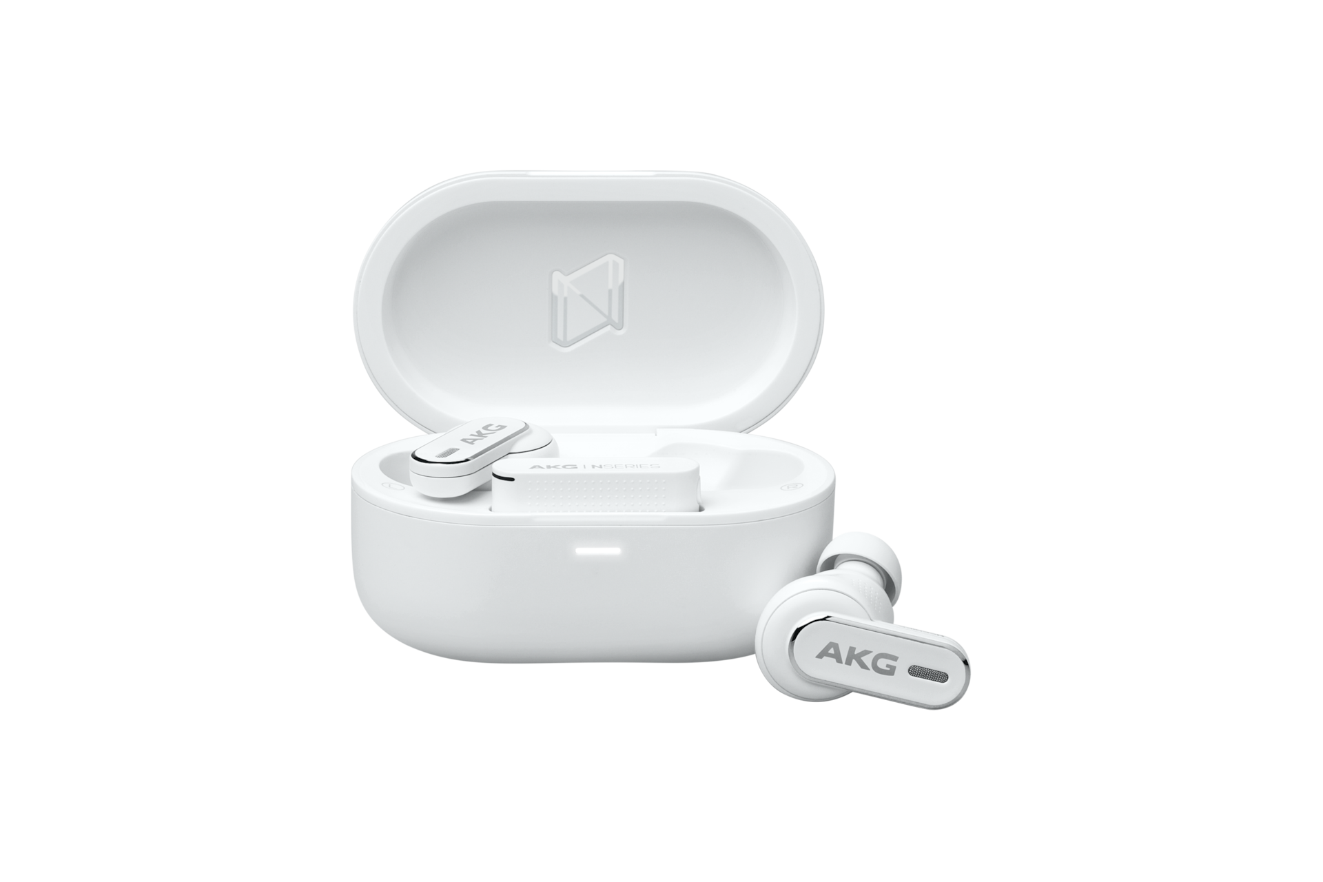 AKG N5 하이브리드 노이즈 캔슬링 무선 이어폰 화이트 케이스가 열려 있으며 우측 이어폰이 케이스 밖으로 나와 있는 모습