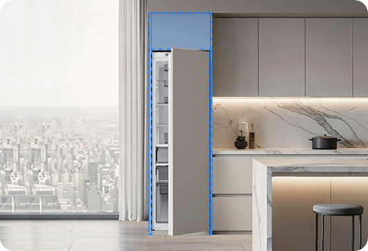 제품의 상부, 후면부, 좌/우를 박스형 판넬로 마감하여 박스장을 설치한 모습입니다. 박스장 안에는 삼성 1도어 빌트인 냉장고 제품이 있습니다.