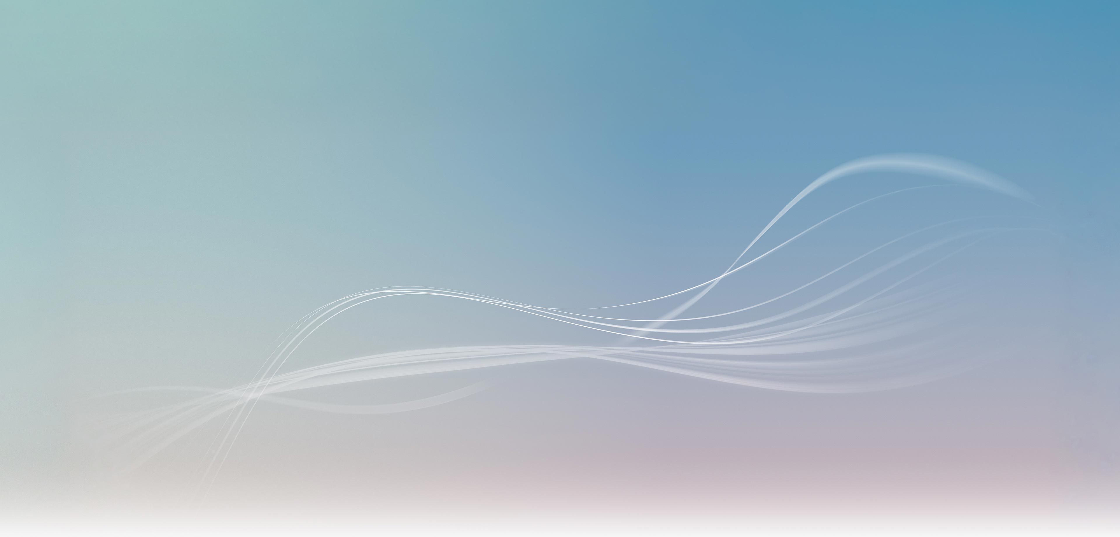 화이트 색상의 갤럭시 버즈4 프로 한 쌍이 2대의 갤럭시 스마트폰을 둘러싸고 있습니다. 1대의 스마트폰은 뒷면이 앞쪽을 향하고 있고 다른 스마트폰에는 화이트 색상의 갤럭시 버즈4 프로를 착용한 사람의 모습이 표시되어 있습니다.