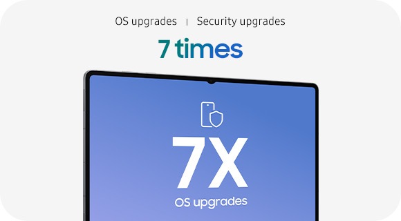 가로 모드로 놓인 갤럭시 탭 S12 울트라의 모습입니다, 상단에 OS 업그레이드 및 보안 업데이트 7회 문구가 표시되어 기기에 제공되는 장기적인 소프트웨어 지원 및 보안 업데이트를 강조합니다.