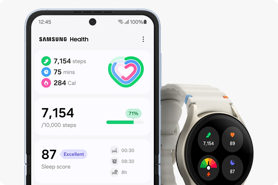 갤럭시 워치7이 일일 활동량을 표시하고 페어링된 삼성 갤럭시 스마트폰이 삼성 헬스 앱에서 수면 시간, 걸음 수 그리고 소모된 칼로리 등을 포함한 상세한 활동 통계를 표시하고 있습니다.