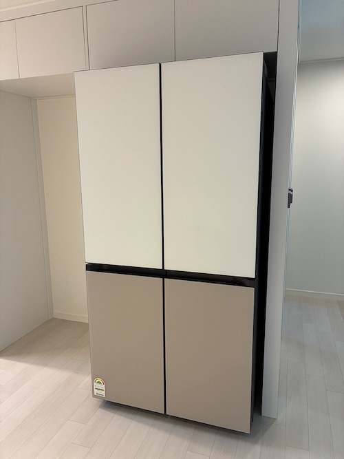 Bespoke AI 하이브리드 4도어 901L
