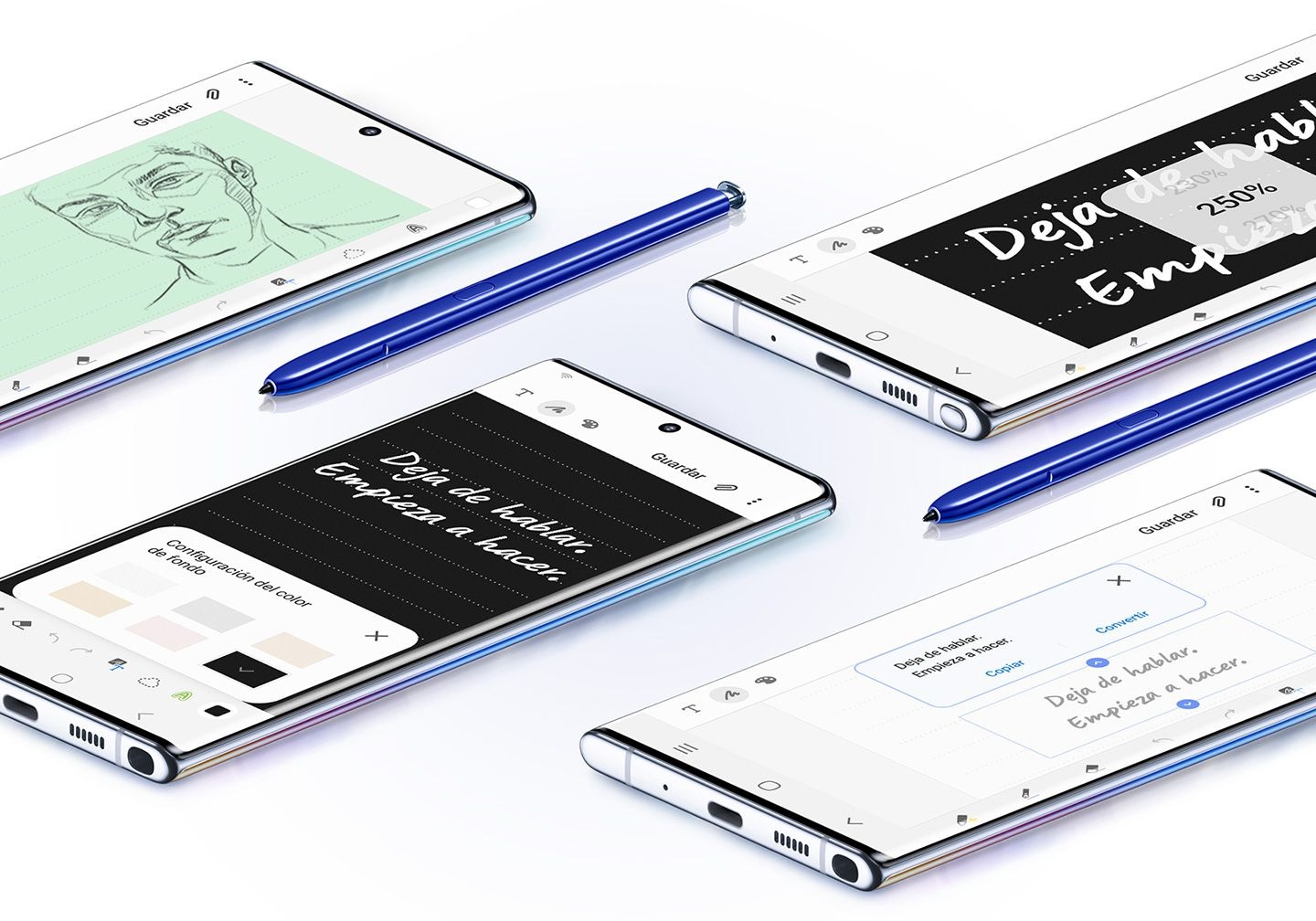 Cuatro teléfonos Galaxy Note10 plus cara arriba con diversos usos de Samsung Notes en pantalla, y dos S Pen azules. Una de las pantallas muestra el boceto de un rostro; otra muestra la exportación de texto; la siguiente muestra una nota con GUI de acercamiento superpuesta, y la pantalla del último teléfono muestra escritura con el menú de ajustes de color de fondo