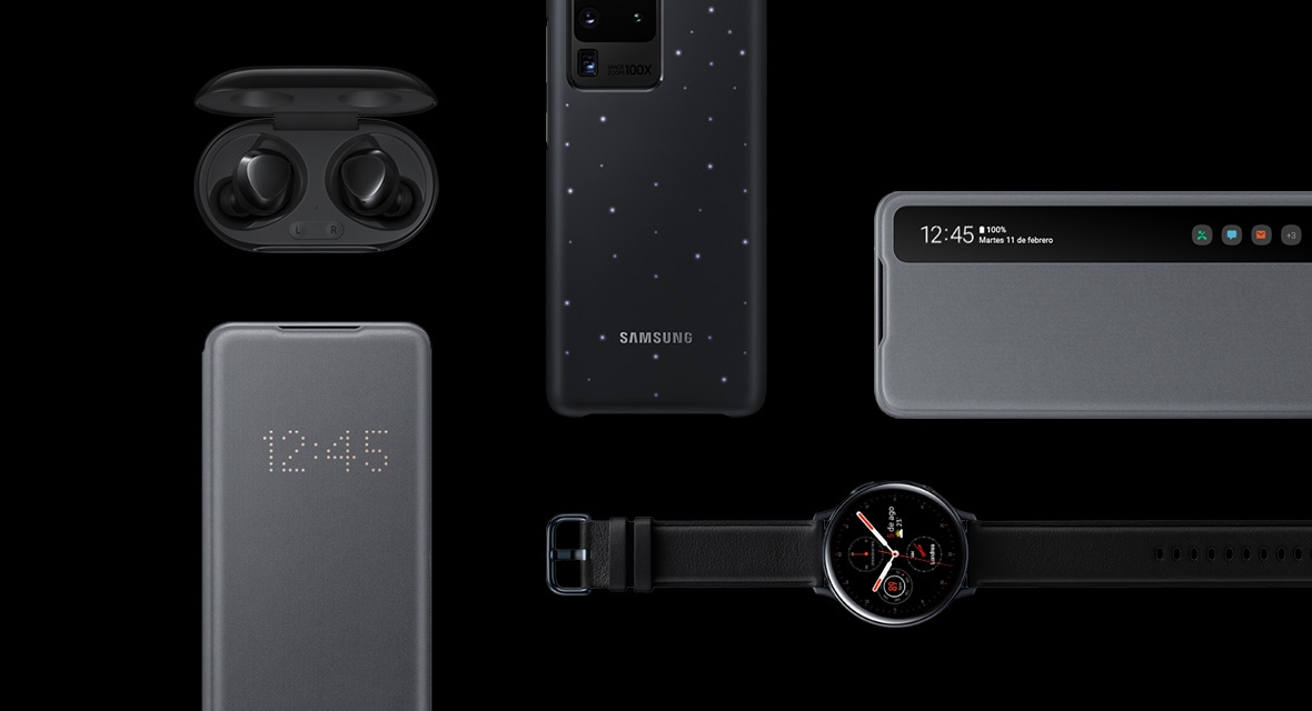 Samsung Galaxy S20 Ultra (5G) G988N 256GB Gris cósmica 23 Una foto plana de varios accesorios Galaxy, incluidos los auriculares Galaxy Buds plus, la funda Smart LED View Cover, Smart LED Cover, Smart Clear View Cover y el Galaxy Watch Active2