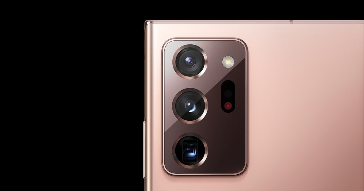 Nếu bạn là một người yêu thích nhiếp ảnh, thì Samsung Galaxy Note20 sẽ là một lựa chọn tuyệt vời. Camera phía sau cùng với tính năng quay video 8K và zoom quang học 5x sẽ giúp bạn chụp ảnh chân dung đẹp mê mẩn. Hãy xem hình ảnh để cảm nhận rõ hơn nhé! 