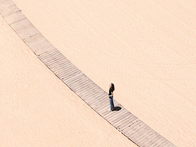 A scenic photo has been taken in 1 times zoom. Even when zoomed in, details remain clear and vivid.