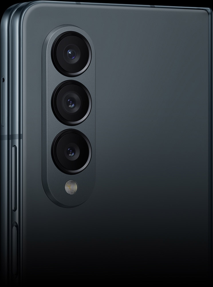 The Rear Camera on Galaxy Z Fold4.