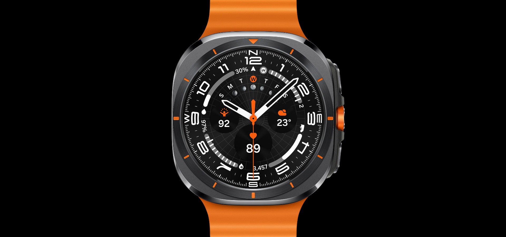 ساعة Galaxy Watch Ultra تتجه نحو الأمام.