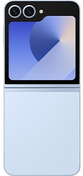 블루 색상의 갤럭시 Z 플립6 후면 모습입니다.