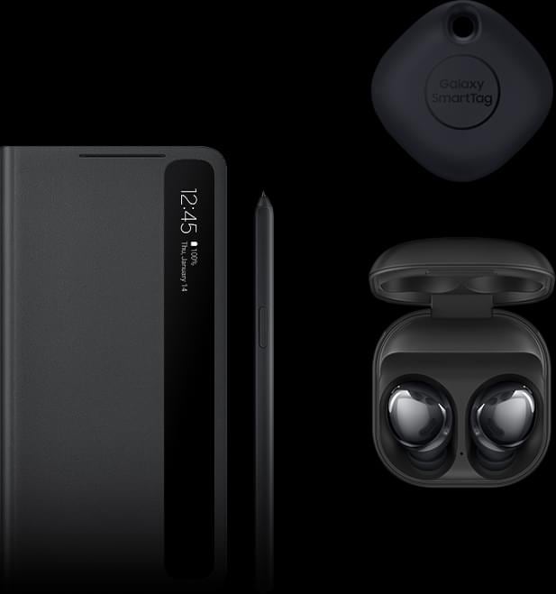 Akıllı Clear View Kılıfı ile S Pen, Phantom Black renk modeli işle Galaxy Buds Pro ekranda görülüyor. Siyah renkli Galaxy SmartTag de görüntüye geliyor.