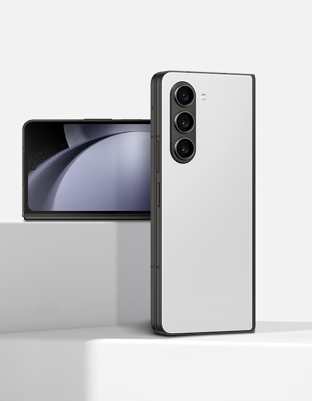 Samsung galaxy fold discount silver