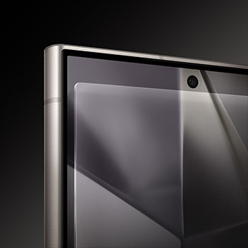 Прозрачный слой, представляющий собой Corning® Gorilla® Armor, покрывает Galaxy S24 Ultra.