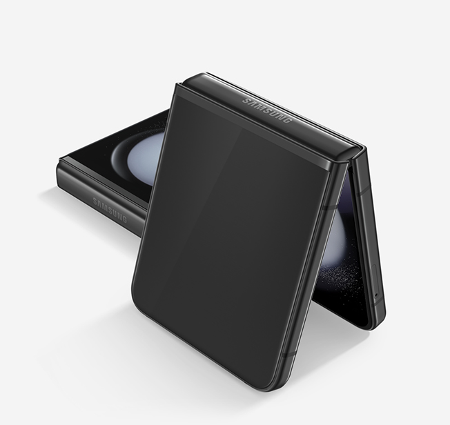 Hình ảnh điện thoại Galaxy Z Flip5 màu xám indie.